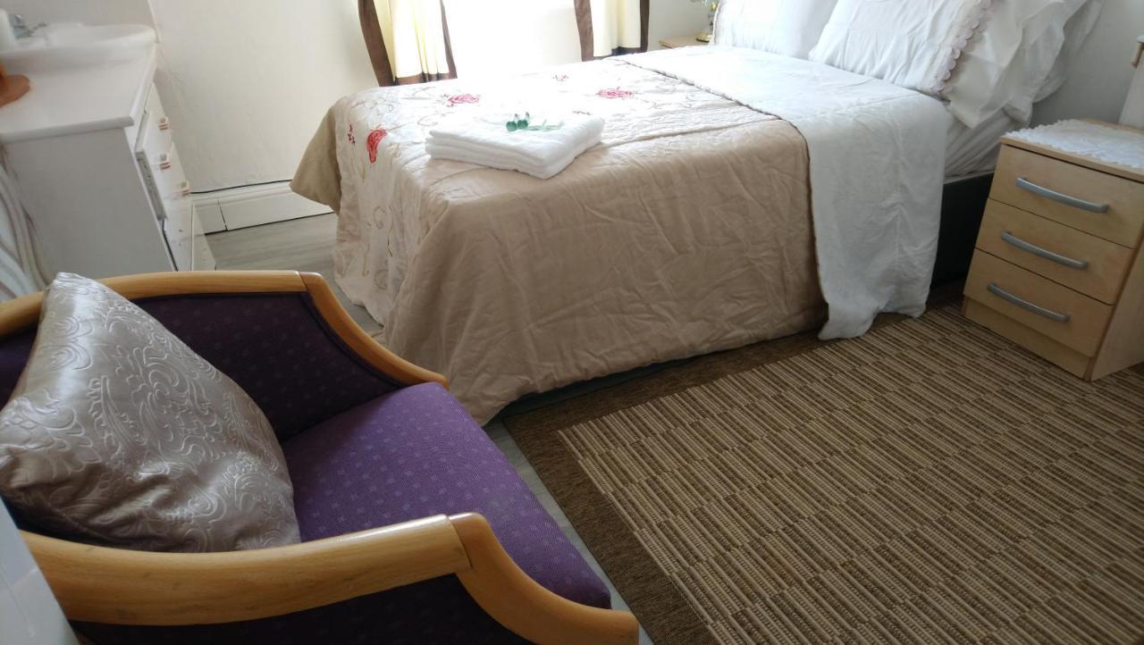 Renovated 4-Bed Home - Sleeps 9 - Parking - Spa Blackpool Exterior foto